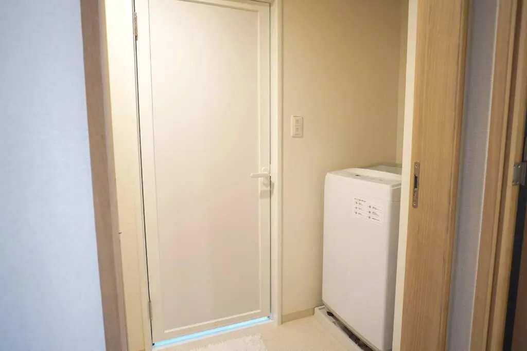 H2H心斎橋ビル Apartamento Osaca 0*,  Japão